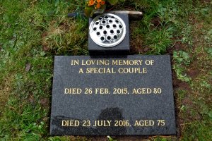 Bath & Wells Churchyard Cremation Tablet Memorials - Appleby & Childs