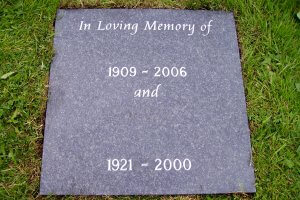 Bath & Wells Churchyard Cremation Tablet Memorials - Appleby & Childs