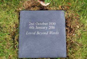 Exeter & Salisbury Dioceses Churchyard Cremation Tablet Memorials - Appleby & Childs