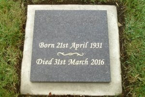 Exeter & Salisbury Dioceses Churchyard Cremation Tablet Memorials - Appleby & Childs